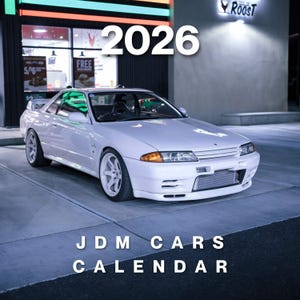 2026 Auto Kalender - kultige JDM Cars Edition, Japanischer Auto Wandkalender, Geschenk für Auto Liebhaber, Garagen Deko, Import Auto Kunst - Version 2