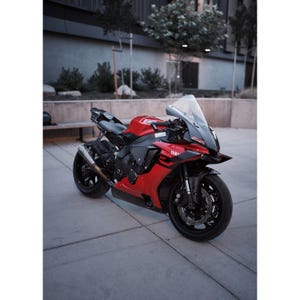 Yamaha R1 Motorcycle Poster #036 - High Resolution Wall Art- Home Decor - Perfect Gift - No AI