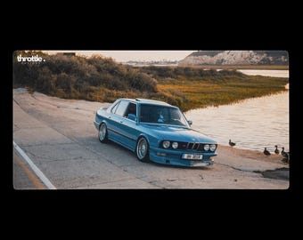 BMW E28 5-serie gamingmuismat #001 - grote en XL verlengde autobureaumat - antislip auto-ontwerp - soepele precisiebediening