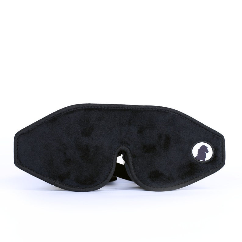 The Lion Sleep Mask \u2013 Complimentary Travel Pouch and Earplugs 100/% Light Block Adjustable Strap Memory Foam Premium Sleeping Mask
