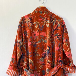 Kimono indien en velours fait à la main pour peignoir d'hiver, vêtements pour femmes, veste imprimée, couleur orange, veste longue réversible image 6