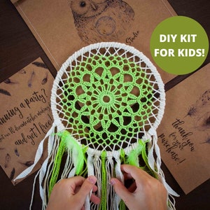Dreamcatcher kit, gift for kids, gift ideas, daughter gift, girls gift, dreamcatcher gift, 5 minutes crafts, mommy and me, arts and crafts