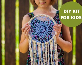 Project kits, kids activities for summer, summer craft project, projects for kids, dreamcatcher diy, dreamcatcher art, dreamcatcher set