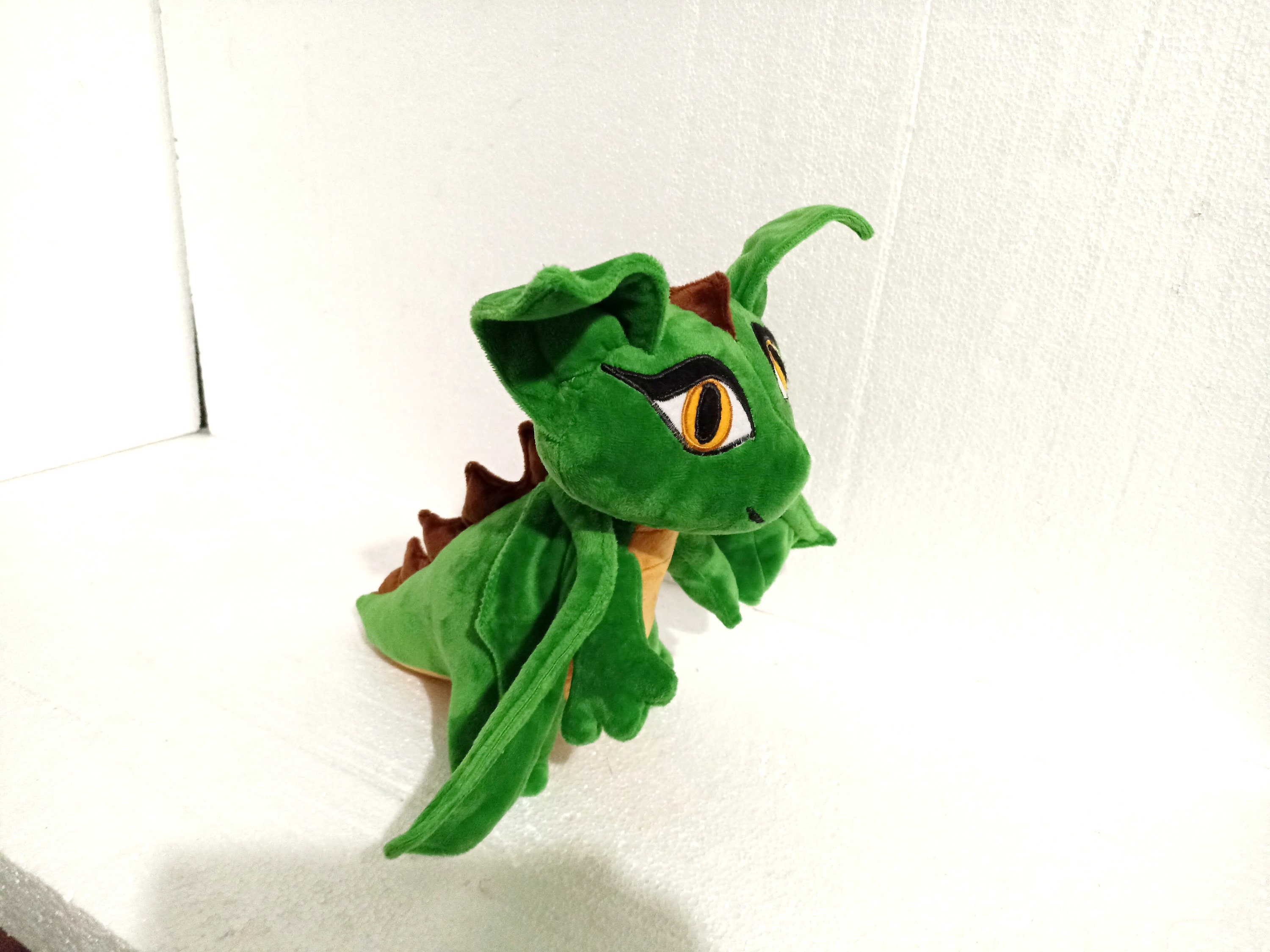 小さな緑のドラゴンのぬいぐるみ、30センチ - Etsy 日本