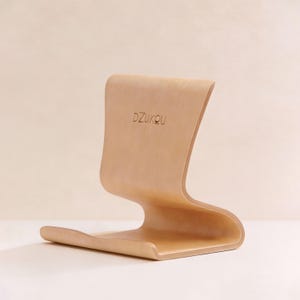 Bamboo Tablet Stand: Eco-Friendly Cookbook Holder