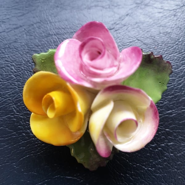 Vintage rose brooch by Cara China Staffordshire