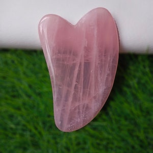 AAA Quality Natural Rose quartz gua sha, Jade Facial roller, All natural facial massage tool, natural stone Rose Quartz Face Massager