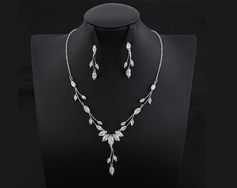 Beautiful Bridal Jewelry Set For Bride, Dainty Necklace and Earrings Set, Platinum Plated Leaf Shape Statement Necklace