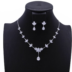 Wedding Jewelry Set | Crystal Necklace + Earrings | Crystal Drop Necklace | Bridal Jewelry | Bridesmaid Gift | Crystal Dangle Earrings