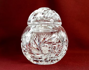 Bonbonniere with lid, vintage crystal sugar bowl