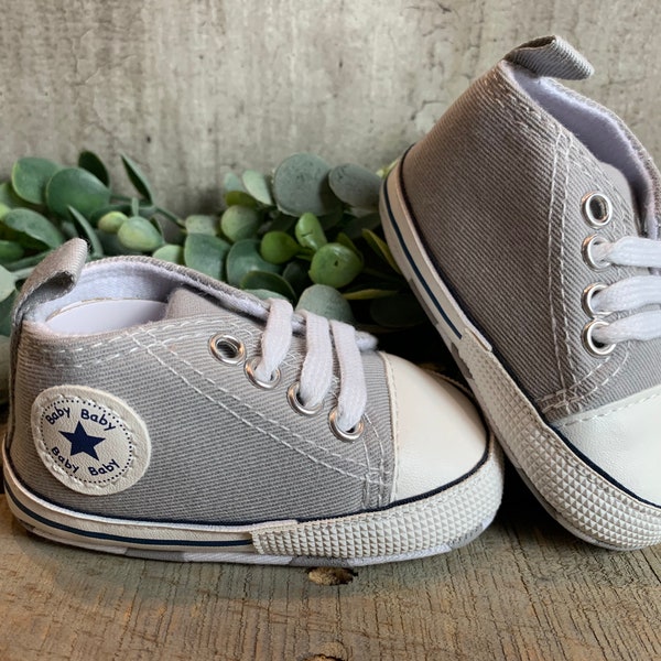Baby High Top Sneakers, Like Converse! Baby’s 1st shoes sneakers/ Crib Shoes / Baby shower Gift / New Baby Gift / Light Gray Star Shoes