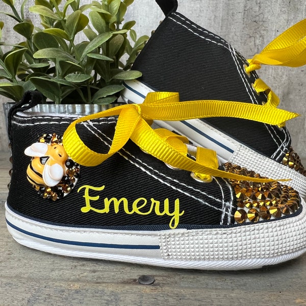 toms bumblebee shoes