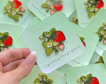 Strawberry Plant Pin - 35mm Kawaii Pastel Plant Hard Enamel Pin, Cute ...