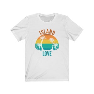 Island Love - Unisex Jersey Short Sleeve Tee