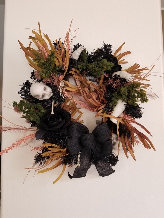 Discarded doll Parts Wreath - Etsy