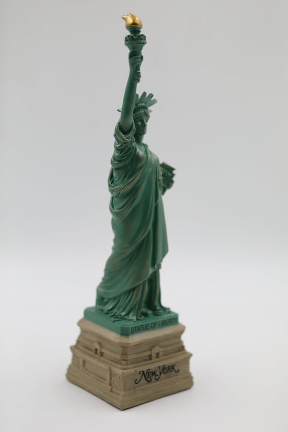 ZIZO Shakeup the Holidays Statue of Liberty Replica New York City