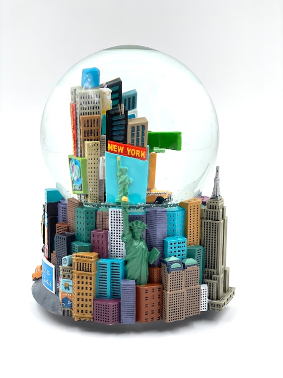 New York City Skyline Schneekugel - 8,9cm Souvenir Mit Handbemalter Basis