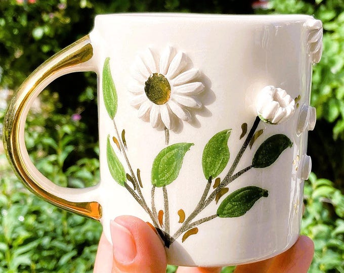 24K Gold Floral Mug: Handmade Ceramic Coffee Cup with Daisy Design, 11 oz