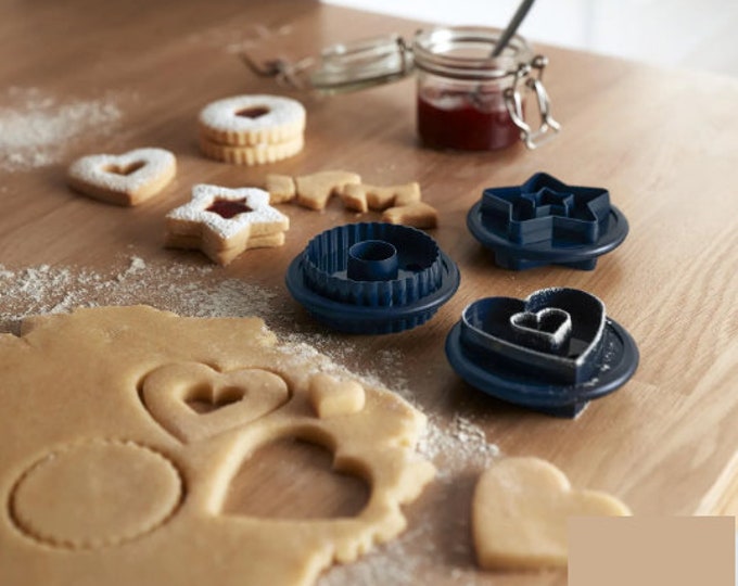 Cookie mold, cookie mold christmas, linzer cookie mold, filled cookie mold, linzer cookie cutter, cracker cutter, cookie cutter christmas