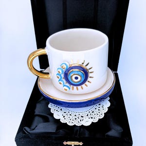 Handgefertigter Kaffeebecher mit bösem Blick: Keramikbecher aus 24-karätigem Gold, 295 ml 10 Flüssigkeitsunzen