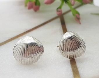 Muschelohrstecker aus Silber, ca. 11 mm, handgefertigt, minimalistisch, boho, Geschenk für Sie, Silber 925