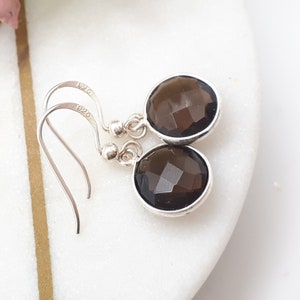 Gemstone earrings made of round smoky quartz and silver 925, gifts for her, delicate and elegant hanging earrings