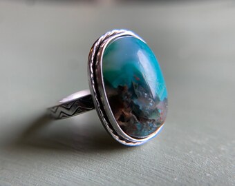 Gorgeous Gem Silica Chrysocolla Set on Silver Ring Blue Tosca Color