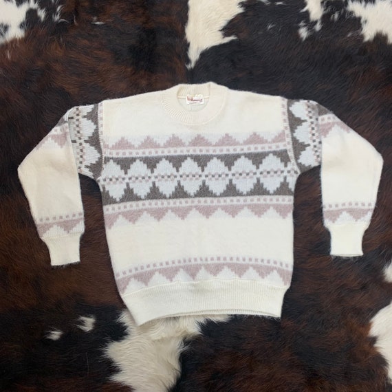 70s-80s vintage ARGYLE Neutral Tones Sweater Sz M… - image 1