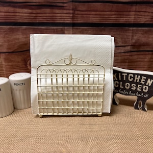 Vintage Style Napkin Holder with Garden Gate Design - Cream