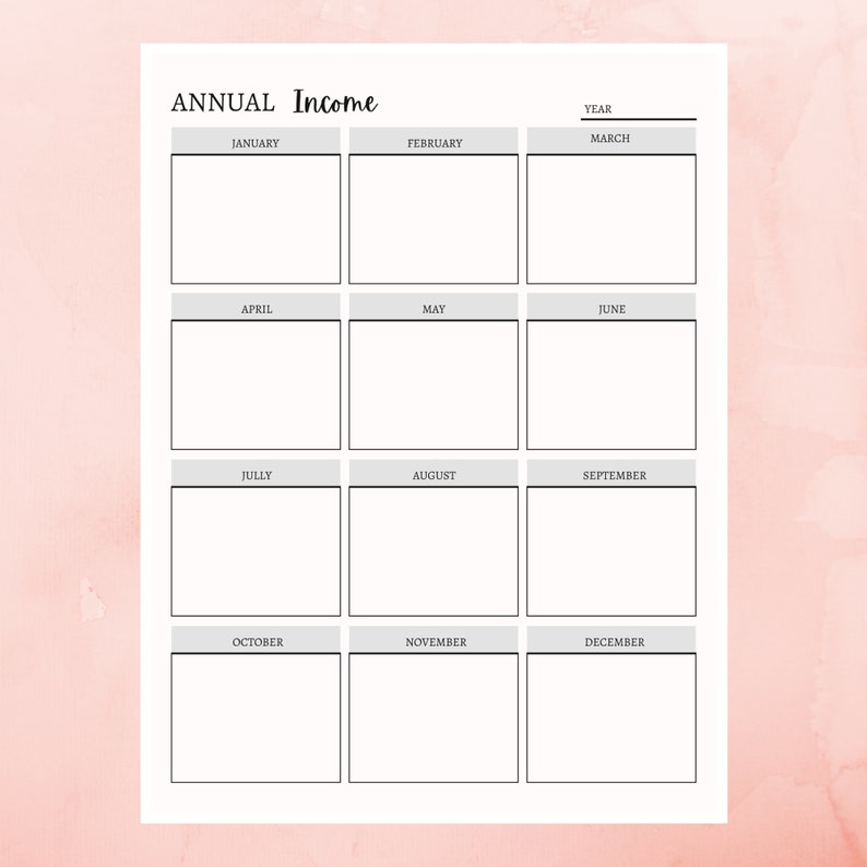 Op de afbeelding: Een zwart-witte printbare budgettracker met de titel "ANNUAL Income". De tracker is verdeeld in 12 secties, &eacute;&eacute;n voor elke maand van het jaar. Elke sectie heeft een ruimte voor het inkomen van de maand.