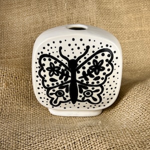 Vintage Butterfly Vase: Hand-Painted Ceramic Bud Vase
