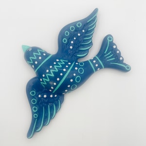 Vintage Style Bird, Flying Blue Bird, Retro Bird Wall Hanging, Ceramic Decor, Wall Art, Hand painted Bird Art, Unique Bird plaque, MCM