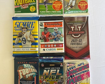 Vintage Football Packs| Trading Cards| Sports trading cards|Vintage| Vintage Trading Cards| FleerTrading Cards| NFL| Football| Score| Panini