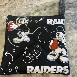 Pot Holder| Christmas Pot Holder| Kitchen Pot Holder| Pot Holders| Pot Holders Handmade| Christmas Gift| Gifts for Him| Tailgate Pot Holder|