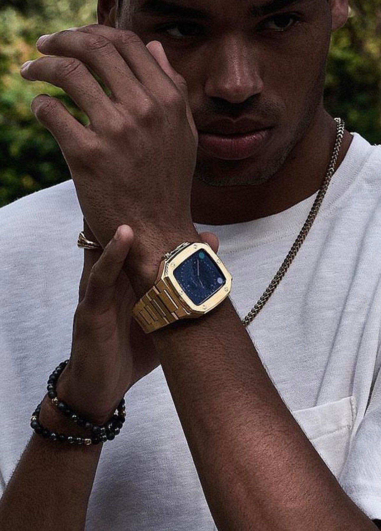 Matte gold hot sale apple watch case