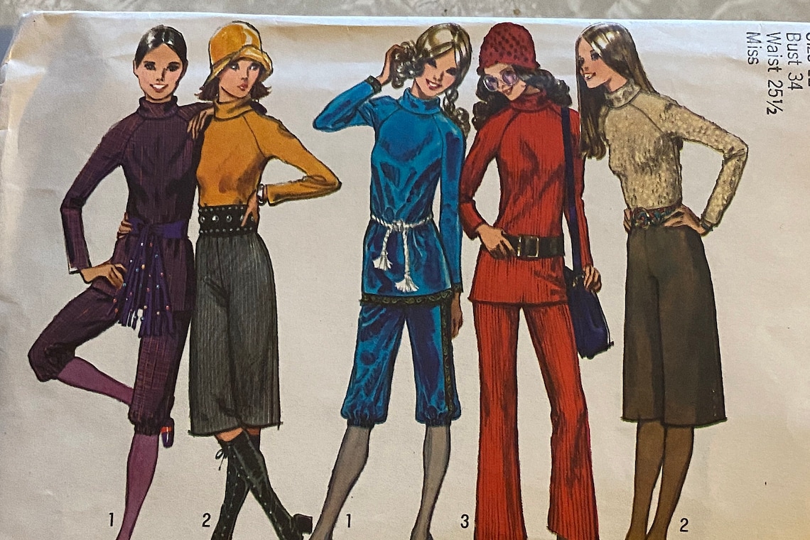 1970s Simplicity 9556 Turtleneck Gauchos and Pants Sz 12 Bust image 1