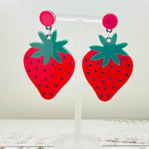 Strawberry Earrings, Strawberry Jewelry,Fruit Drop Earrings,Acrylic Earrings,Summer Earrings,Cute Fruit Earrings,Picnic Earrings