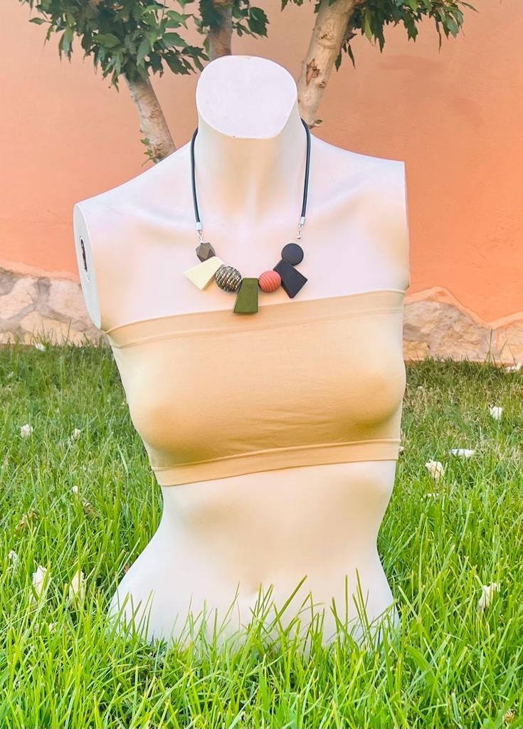Geometrische Holzhalskette, abstrakter Perlenschmuck, Statement-Boho-Halsband, Vintage-Seilketten-Accessoire, Holzhalskette