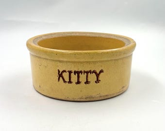 Plato antiguo de cerámica con forma de gato de Robinson Ransbottom de la década de 1920