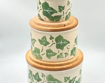 Juego de tarros bajos de cerámica Vintage RRP Co. Green Ivy (3 piezas)