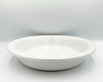 Le Creuset Classic Large Deep Dish Pie Plate • Discontinued White Stoneware Baker (Model 1430)