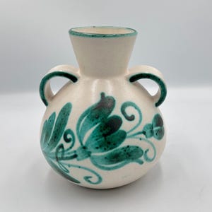 Signed Helmi Suova Kupittaan Savi Vase • Large 7.25” Finnish Art Pottery • Mid Century Modern Nordic Decor