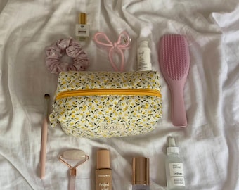 HANDMADE Quilted cosmetic bag "Yellow Flowers"