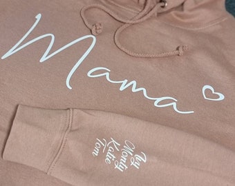 Sweat à capuche Mama personnalisé avec des noms sur la manche, cadeau pour maman, maman, maman, nana, Mini & Mama, sweat à capuche familial, sweat à capuche avec date établie