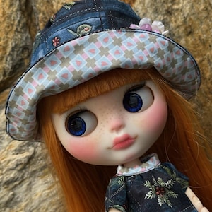 Custom Blythe Doll ~ Blythe Custom  Doll ~ Doll Ooak ~ Art Doll  ~ Sue