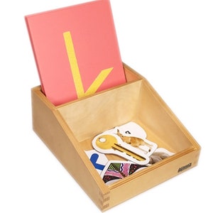Bandeja de madera para letras y objetos de papel de lija / Materiales Montessori / Aprendizaje y escuela / Bandeja de madera / Educación en el hogar