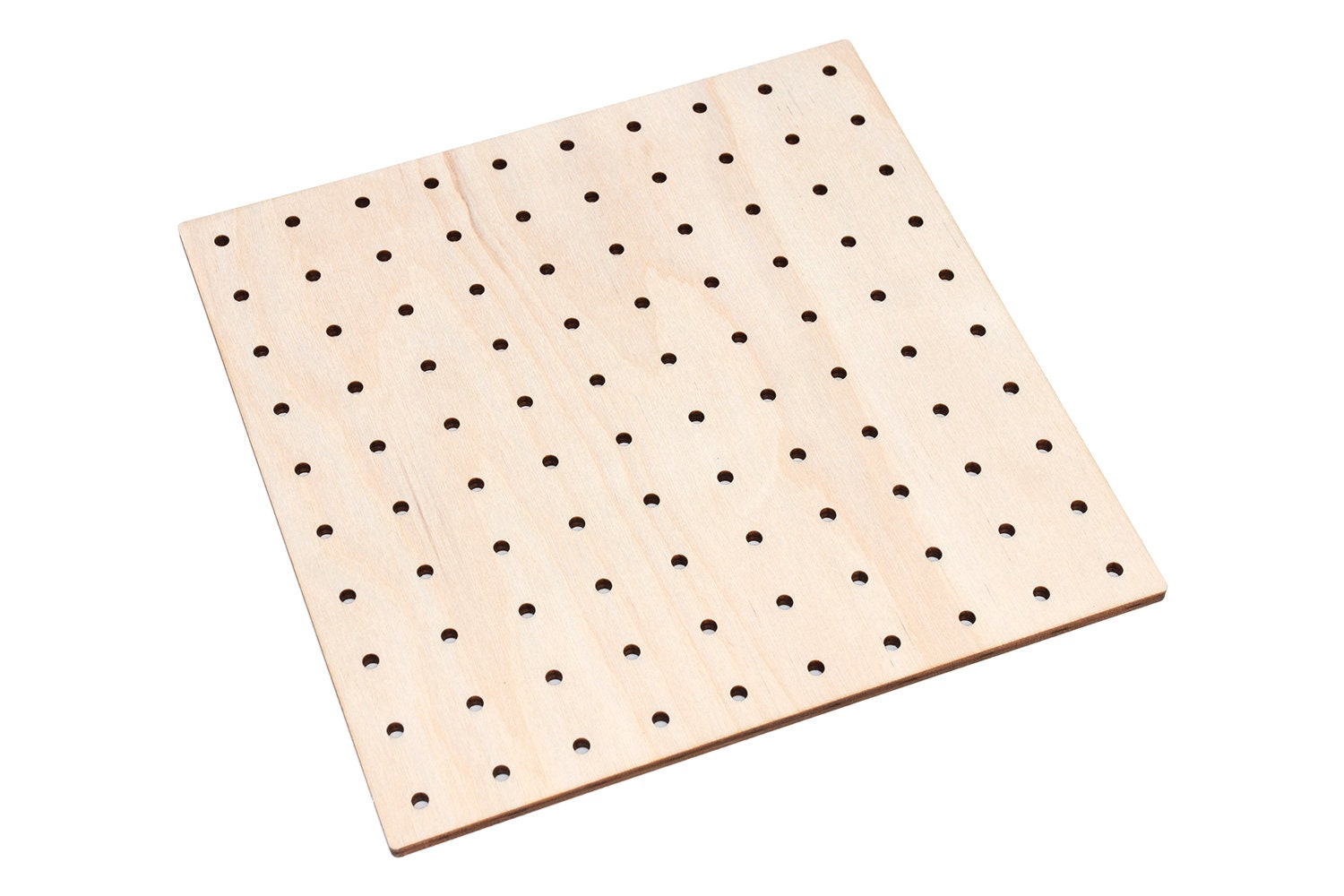 Patterns Board With Pegs | Montessori Materials | Montessori Math ...