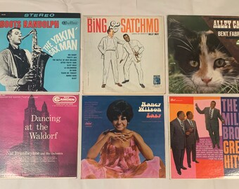 Lot of 25 used record covers for crafting and decorations. All are 1960’s jazz, pop & vocalists