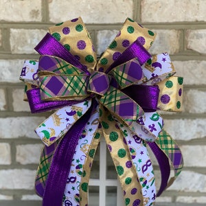 Mardi Gras Bow, Wreath Bow, Lantern Bow, Fat Tuesday Bow, New Orleans Bow, Purple Green and Gold Wreath Bow, Purple and Gold Bow, Wreath Bow