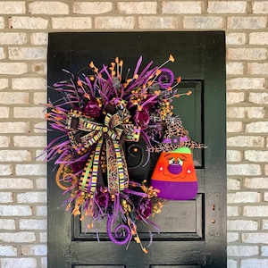Halloween Front Door Wreath, Halloween Candy Corn Grapevine Wreath, Halloween Grapevine Wreath, Whimsical Halloween Wreath, Witch Wreath